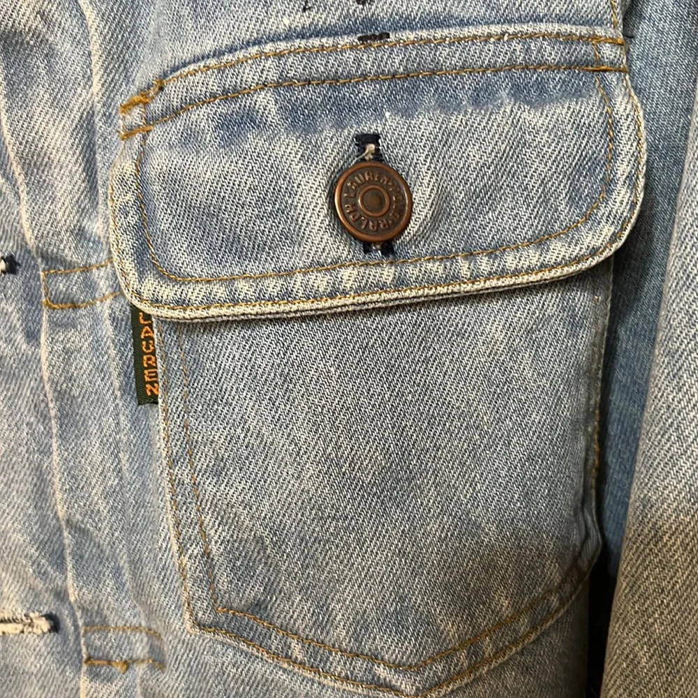 Ralph Lauren Light Blue Denim Jacket with Pink Flamingo Patch - Picture 6 of 9